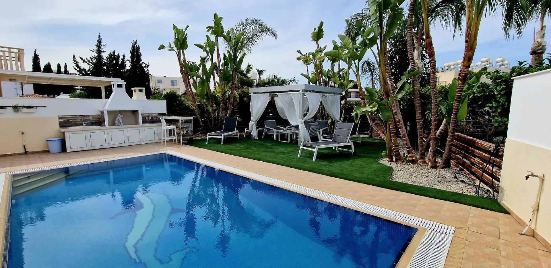 Gabriel Villa Protaras