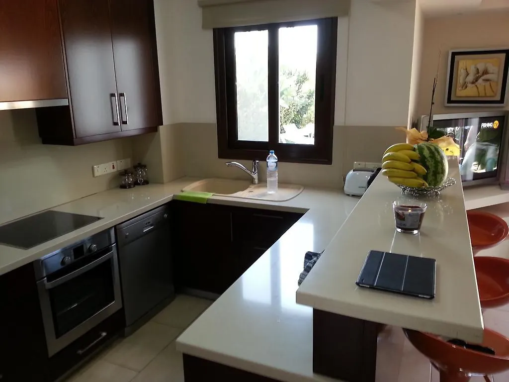 Gabriel Villa Protaras 0*,